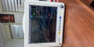 Multi Parameter Patient Monitor