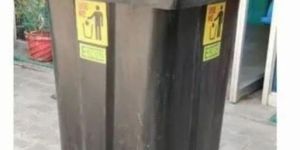 Black Plastic Dust Bin