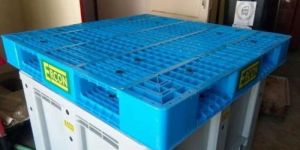 Reversible Virgin HDPE Pallet