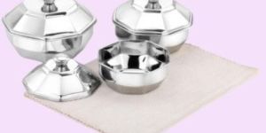 Stainless Steel Dishes