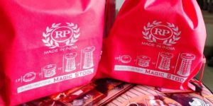 with a Free Hanging Bag