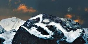 Om Parvat Tour Packages