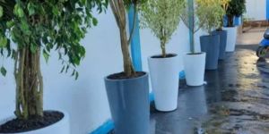 FRP Planters Glass Shape Pots