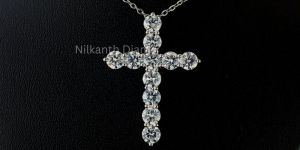 Round Diamond Cross Pendant