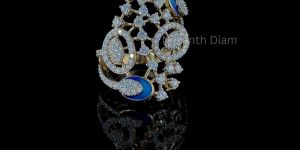 Round Cut Diamond Designer Ring