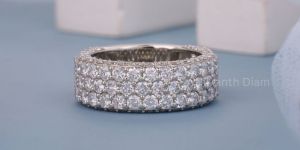 Round Cut Diamonds Rings