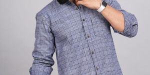 Mens Full Sleeve Woolen Check Shirt