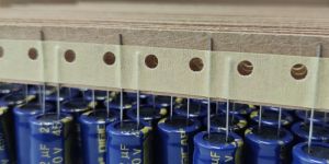 22 MFD - 450 VDC Electrolytic Capacitor