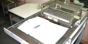 Semi Automatic Flock Printing Machine