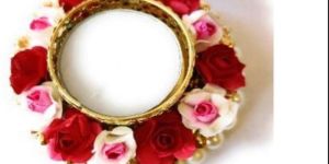 Flower Bedded T Light Holder