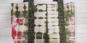 Tie/Dye Tote bags