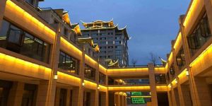 Outdoor Architectural Lighting