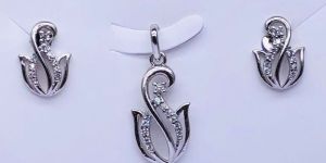 925 Sterling Silver Graceful Swan & Wings Pendant Set