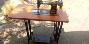 REXVT04 Manual Sewing Machine