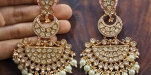 Kundan Studded Pearl Earrings