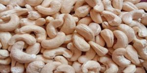 Natural Cashew Nuts