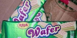 Pine Apple Flavoured Cream Wafer