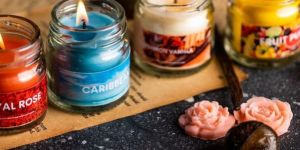 SCENTED CUSTOMIZED CANDLE GIFT SET