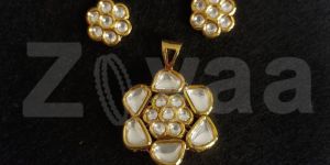 Imitation Kundan Pendant