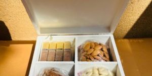 Designer Wooden Dry Fruit Box