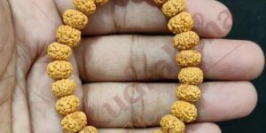 8 Mukhi Pathri Rudraksha Bracelet