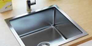 Single Bowl Kitchen Sink