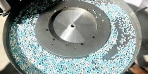 Vibratory Feeder for Tablet Blistering Machine