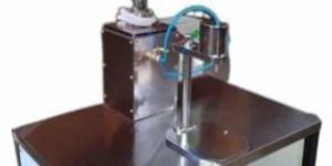 Digital Liquid Bottle Filling Machine