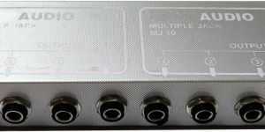 M J-10 Multiple Jack 1 to 4 Channel Dual Splitter