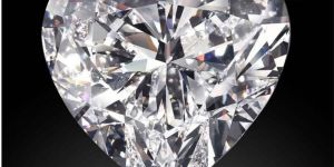 Heart Cut Natural Diamond This Is Very Beautiful Cut of Diamond