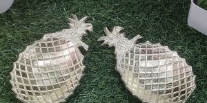Aluminium Pineapple Shape Snack Platter
