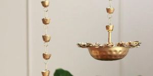SG3 Rose Hanging Urli