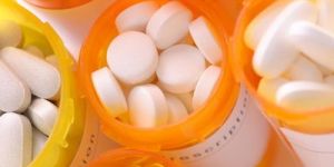 100mg Aceclofenac, 325mg Paracetamol & 4mg Thiocolchicoside Tablets