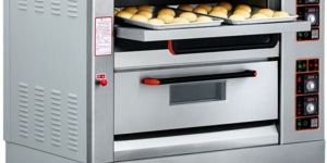 Double Deck Four Tray Gas Operated Baking Oven