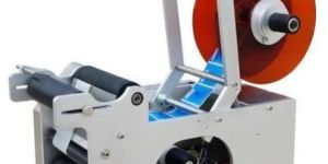 Round Bottle Labeling Machine