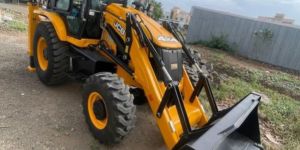 Backhoe Loader