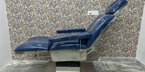 Derma Chair