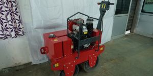 Walk behind Double Drum Roller