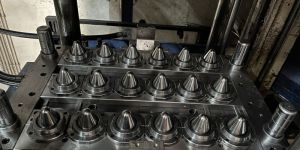 Pet Preform Mold