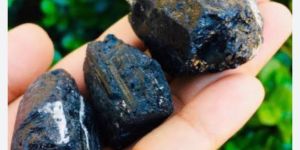 Unpolished Semi Precious Stones