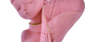 Decorative Flower Pink Lady Face with Basket Statue