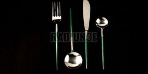 1061 Stainless Steel Cutlery Set of 4 Pcs
