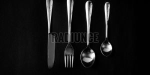 1063 Stainless Steel Dining Glossy Finish Cutlery Set of 4 Pcs