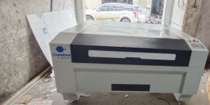 Plywood Co2 Laser Cutting & Engraving Machine