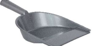 Swift Plastic Dust Pan