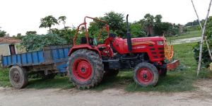 Mahindra Tractor