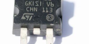 650V/10.6A min D2PAK MOSFET Transistor