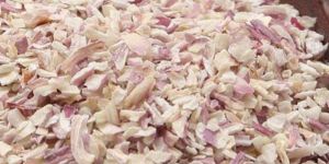 Dehydrated Pink Onion Chopped
