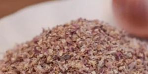 Dehydrated Pink Onion Minced