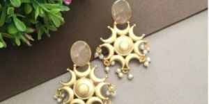 Shanaya Raw Stone Stud Earring